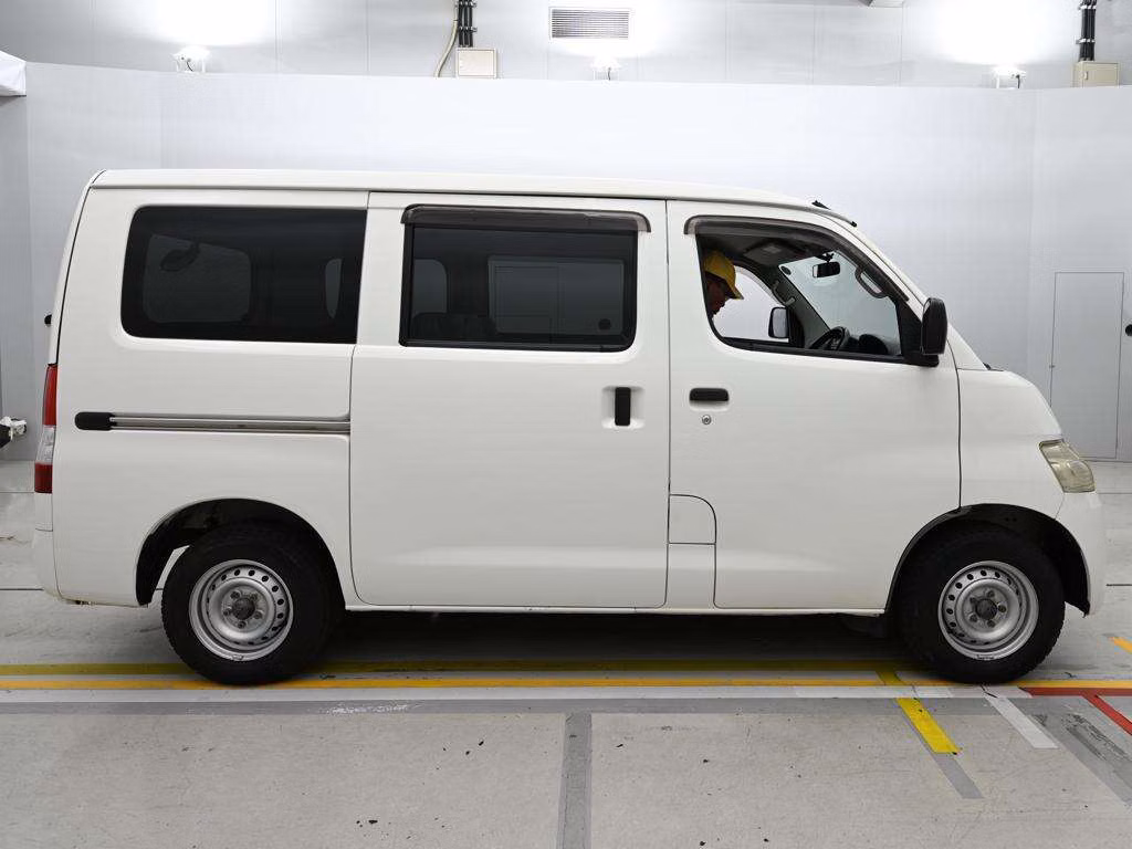 TOYOTA LITE ACE