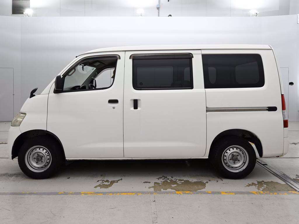 TOYOTA LITE ACE