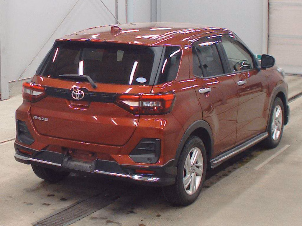 TOYOTA RAIZE