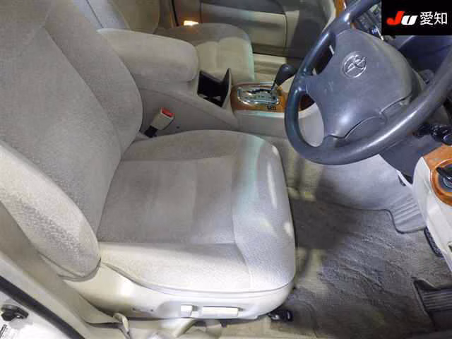 TOYOTA MARK II