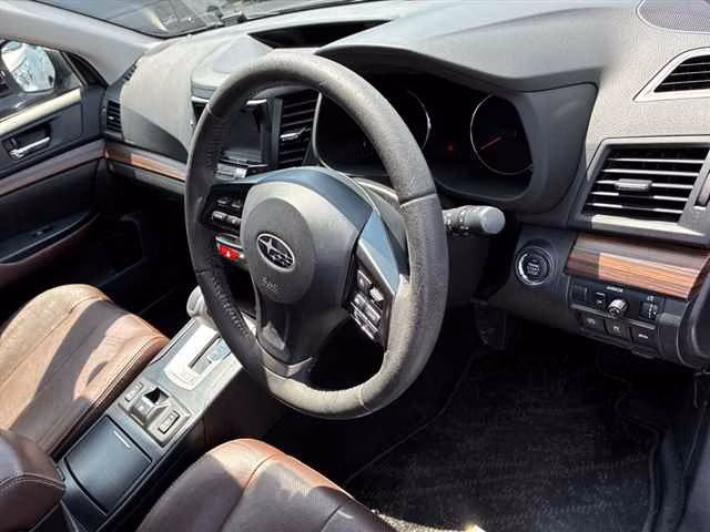 SUBARU OUTBACK