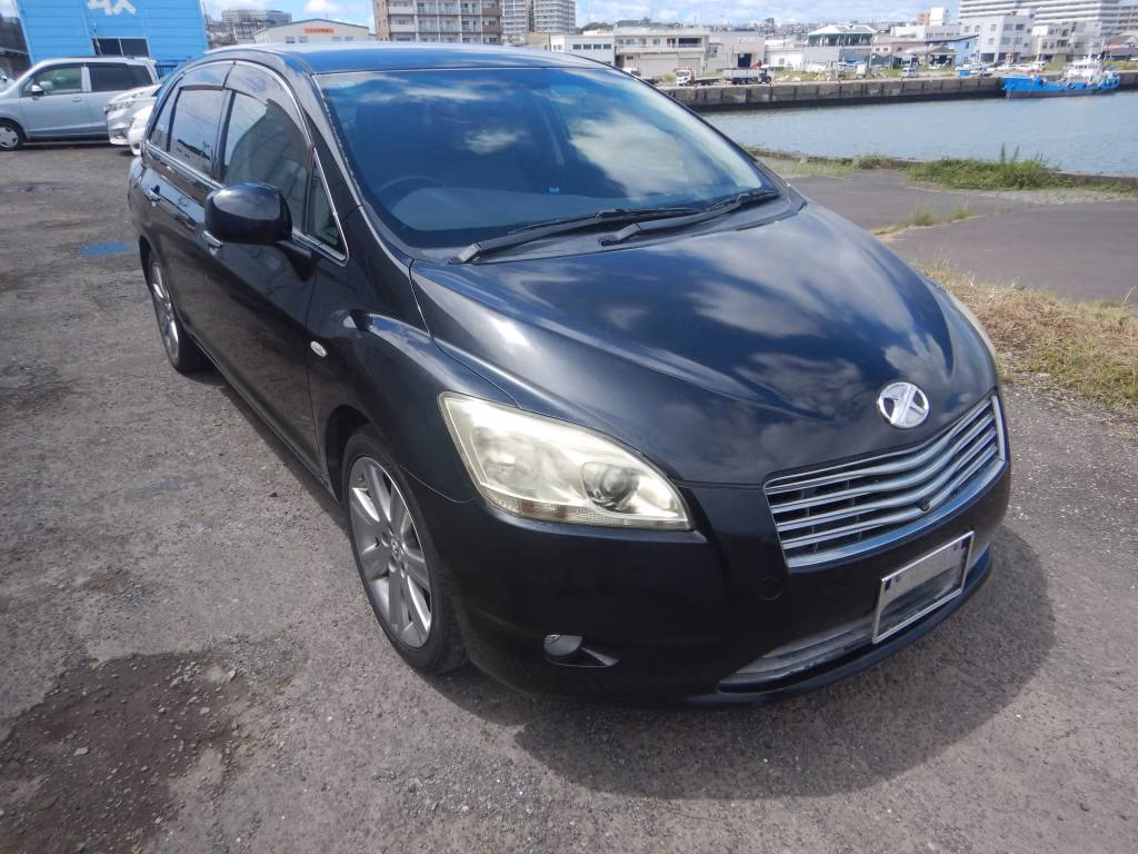 TOYOTA MARK X ZIO