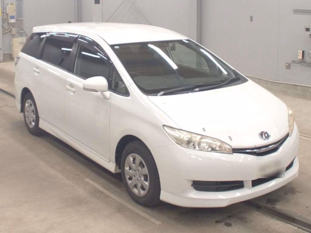 TOYOTA WISH
