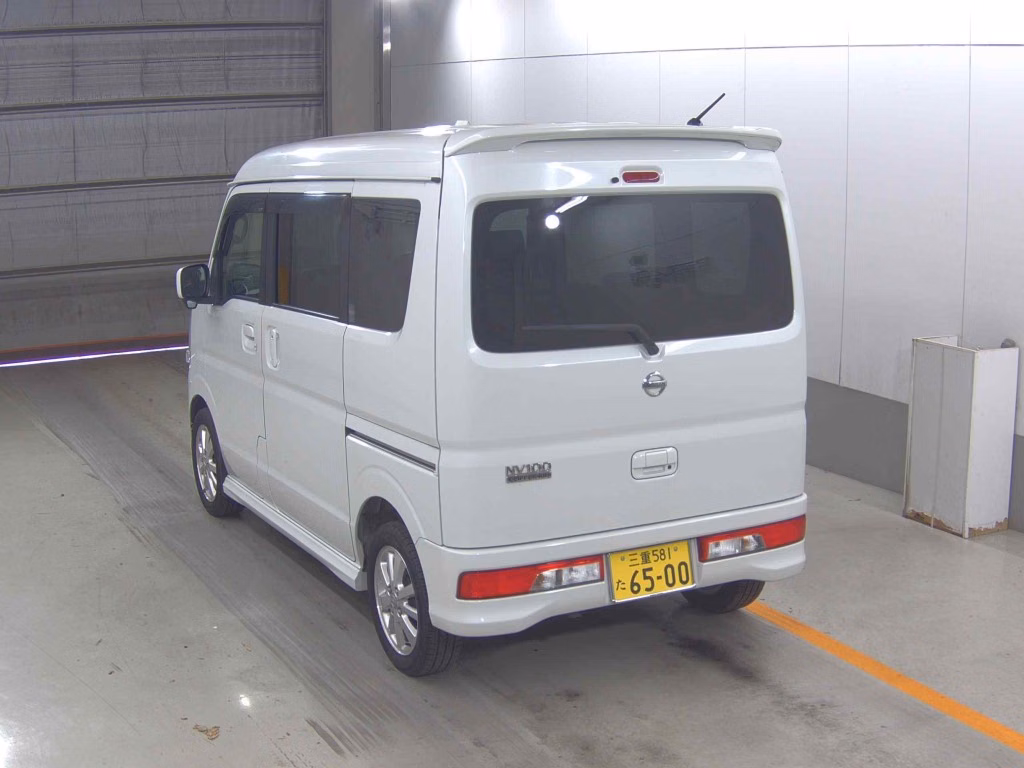 NISSAN NV100 CLIPPER