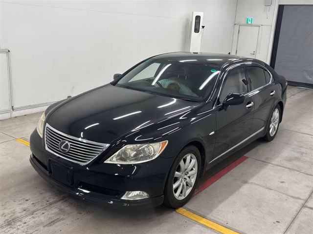 LEXUS LS460