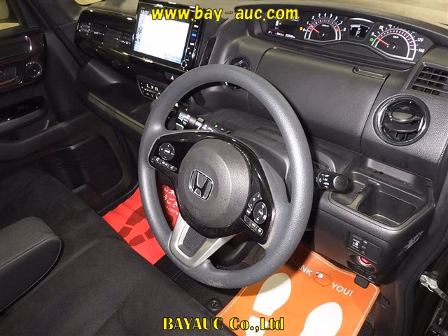 HONDA N-BOX