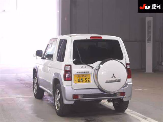 MITSUBISHI PAJERO MINI