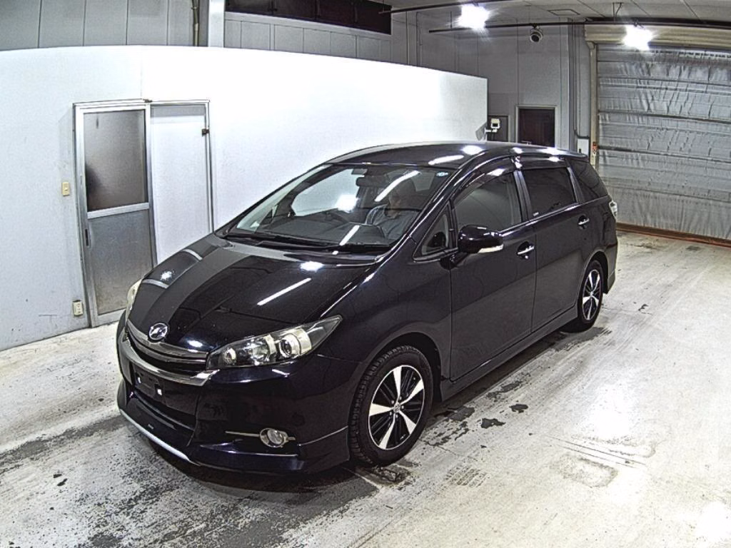 TOYOTA WISH