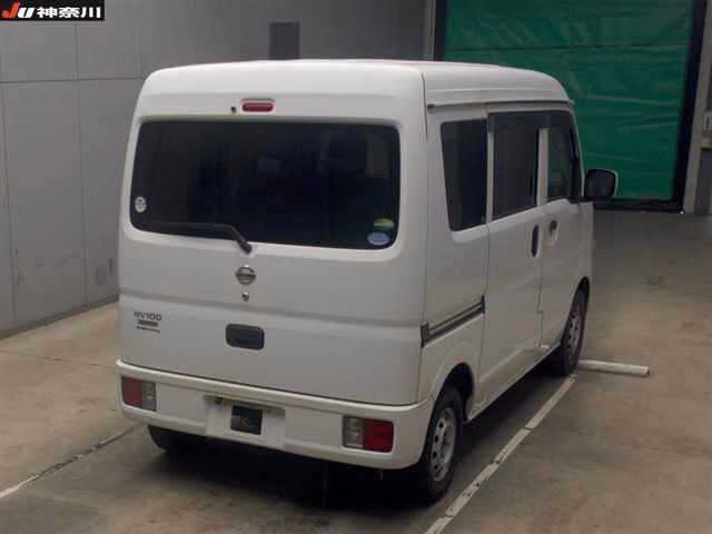 NISSAN NV100 CLIPPER