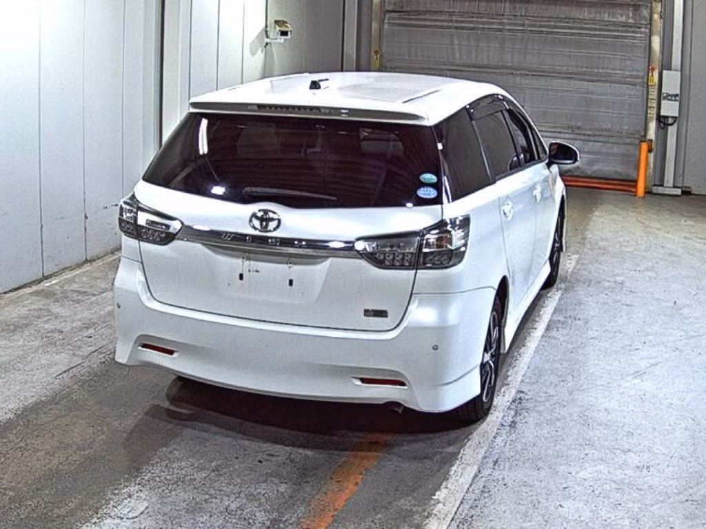 TOYOTA WISH