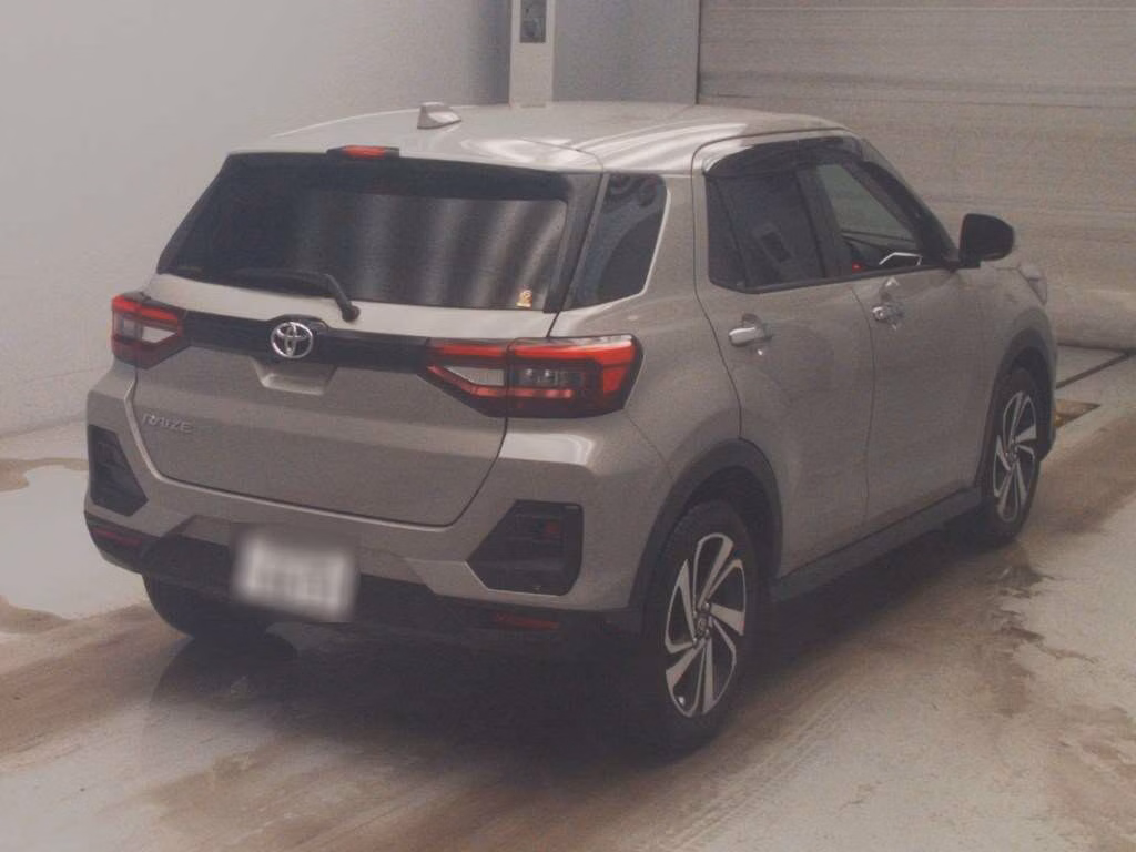 TOYOTA RAIZE
