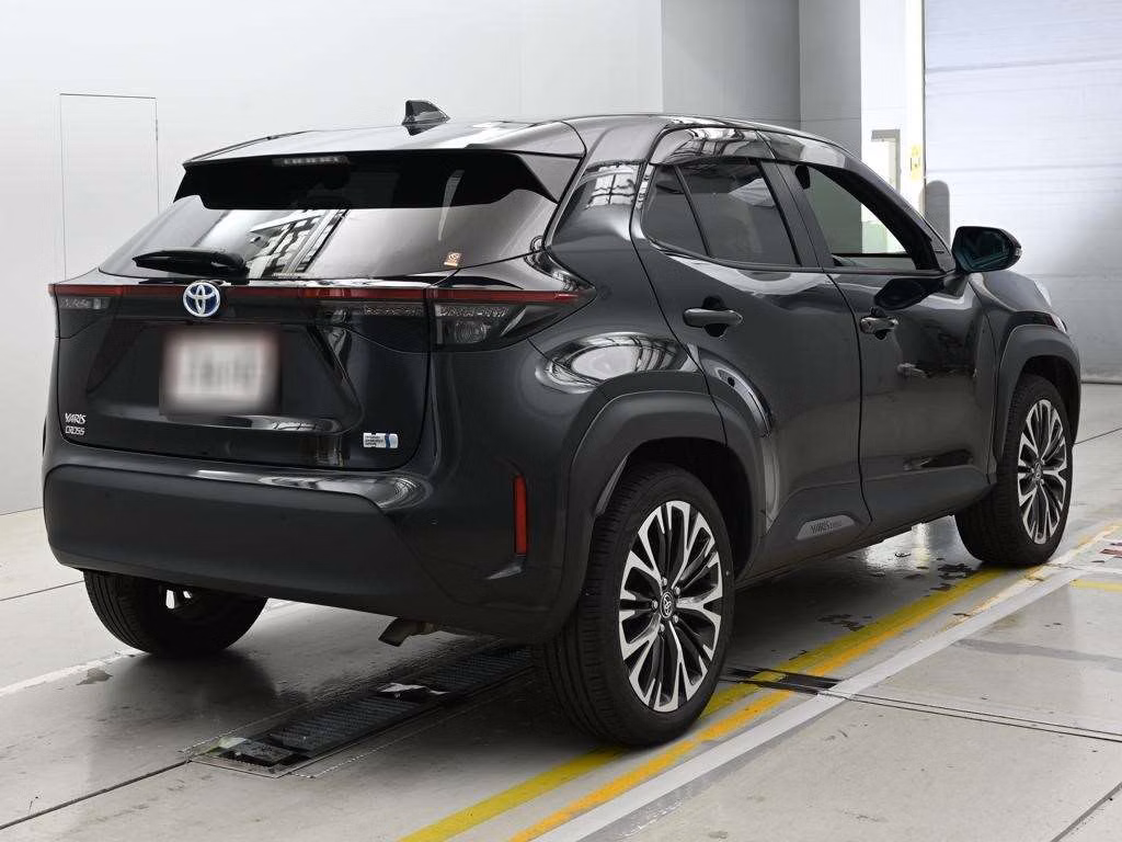 TOYOTA YARIS CROSS