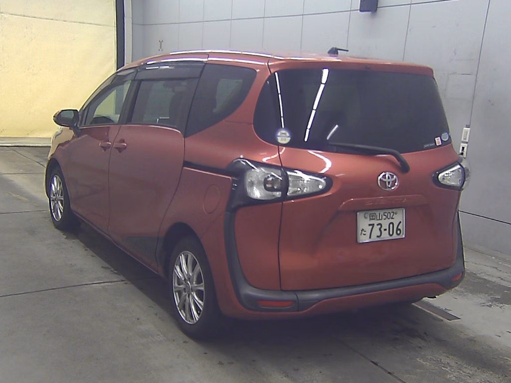 TOYOTA SIENTA
