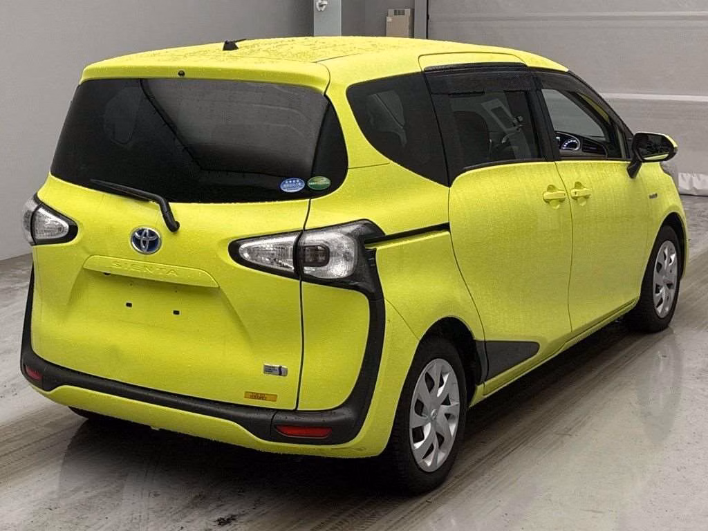 TOYOTA SIENTA