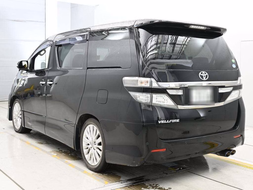 TOYOTA VELLFIRE