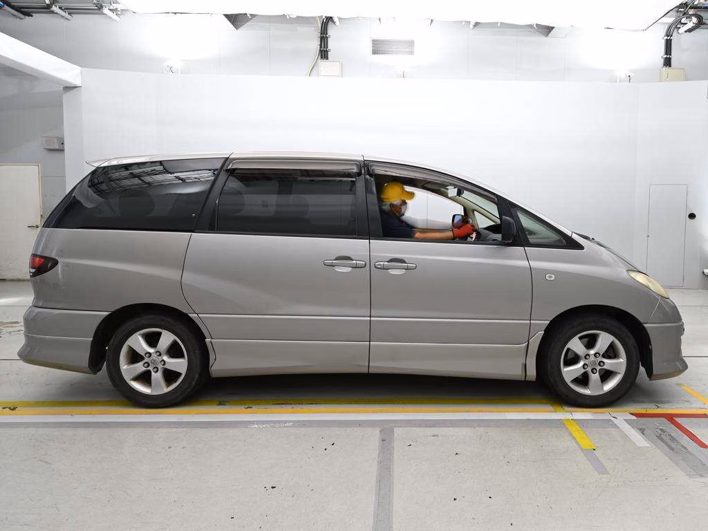 TOYOTA ESTIMA