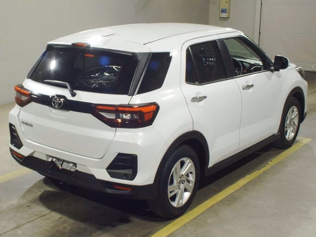 TOYOTA RAIZE