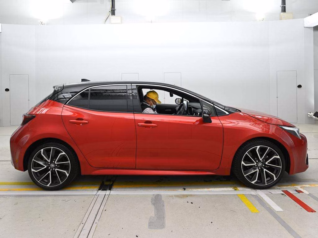 TOYOTA COROLLA