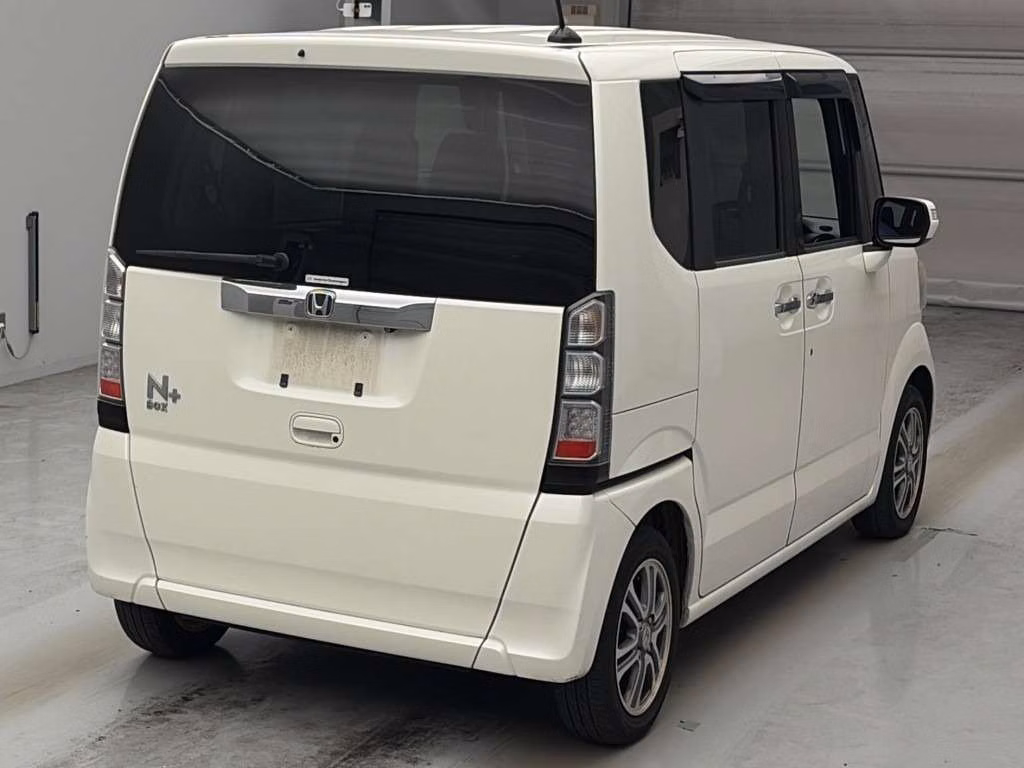 HONDA N-BOX+