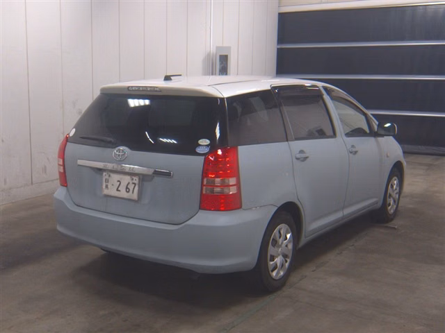 TOYOTA WISH