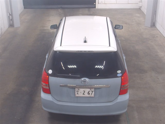 TOYOTA WISH