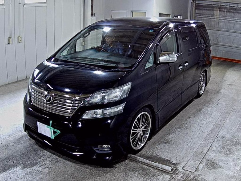 TOYOTA VELLFIRE