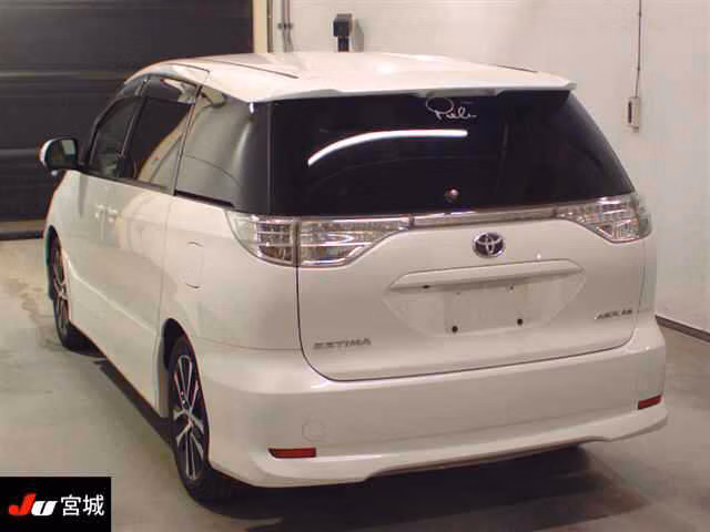 TOYOTA ESTIMA