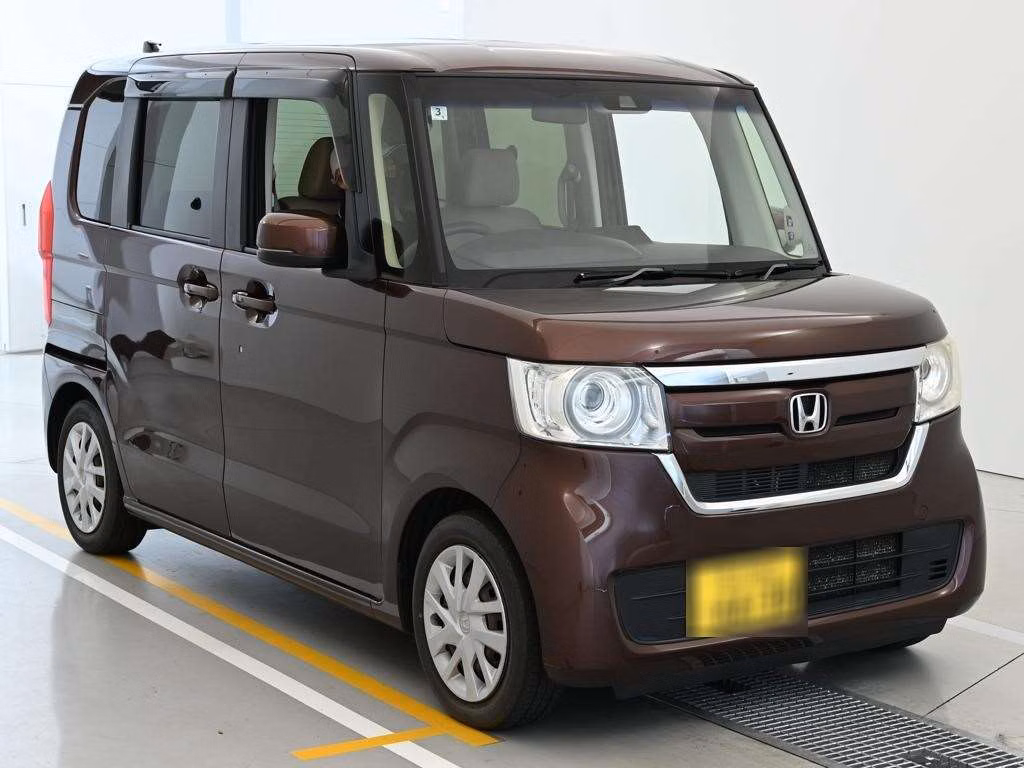 HONDA N-BOX
