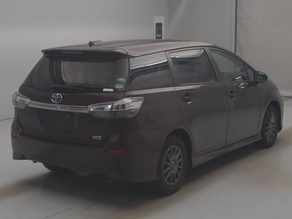 TOYOTA WISH