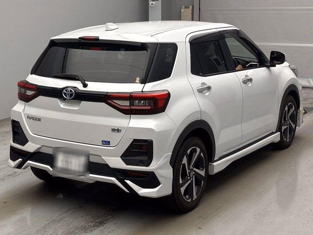 TOYOTA RAIZE