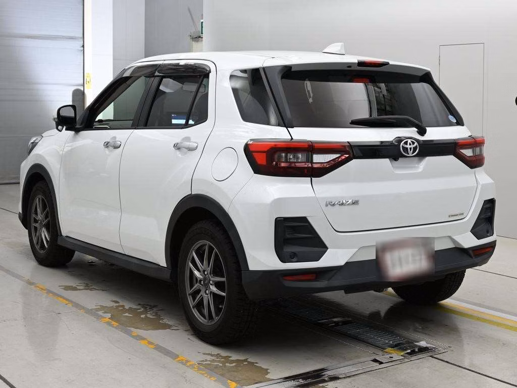 TOYOTA RAIZE