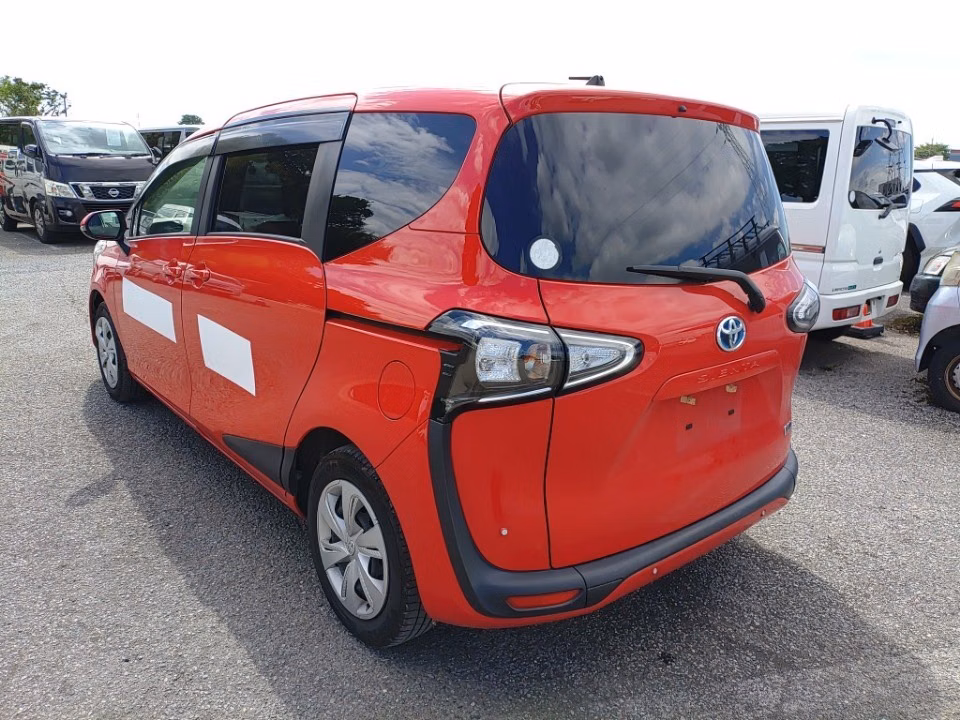 TOYOTA SIENTA