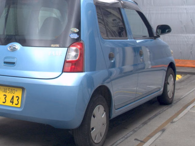 DAIHATSU ESSE