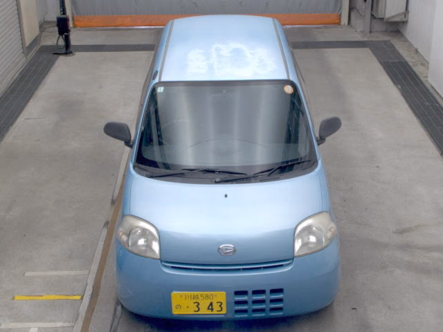 DAIHATSU ESSE