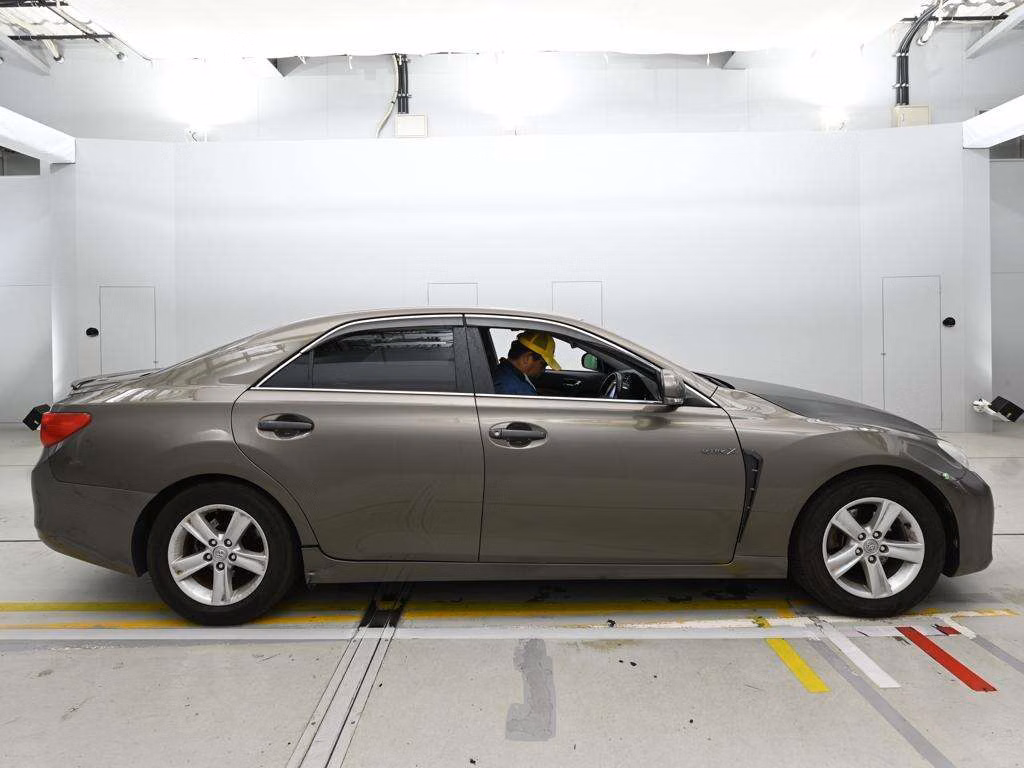 TOYOTA MARK X