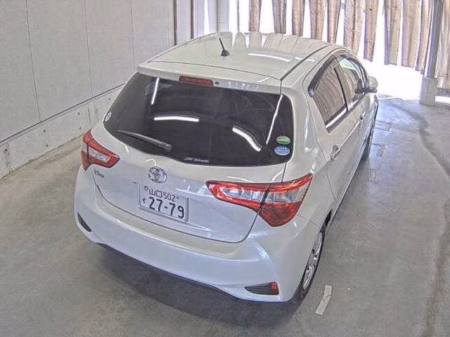 TOYOTA VITZ