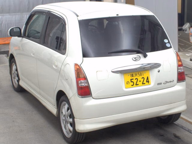 DAIHATSU MIRA GINO