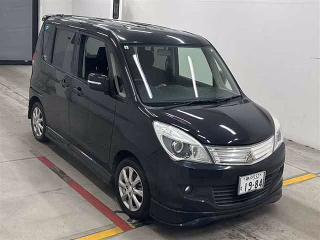 MITSUBISHI DELICA D:2