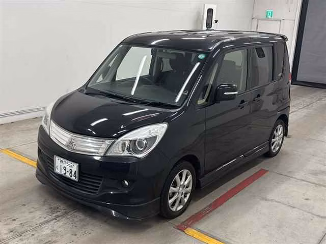 MITSUBISHI DELICA D:2