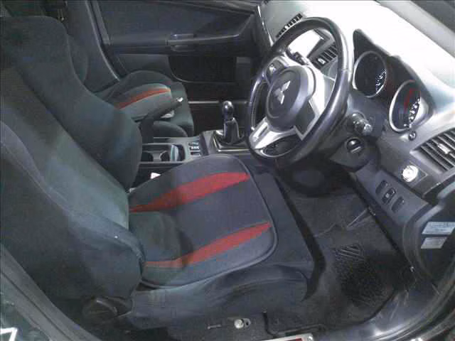 MITSUBISHI LANCER EVOLUTION