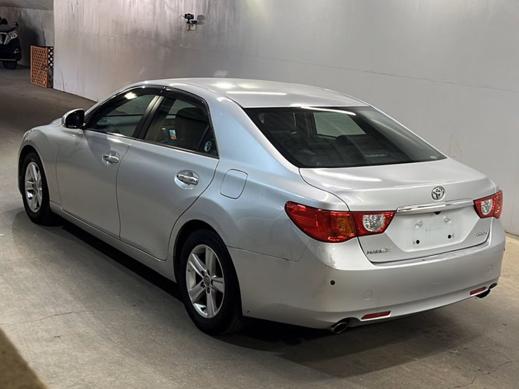 TOYOTA MARK X