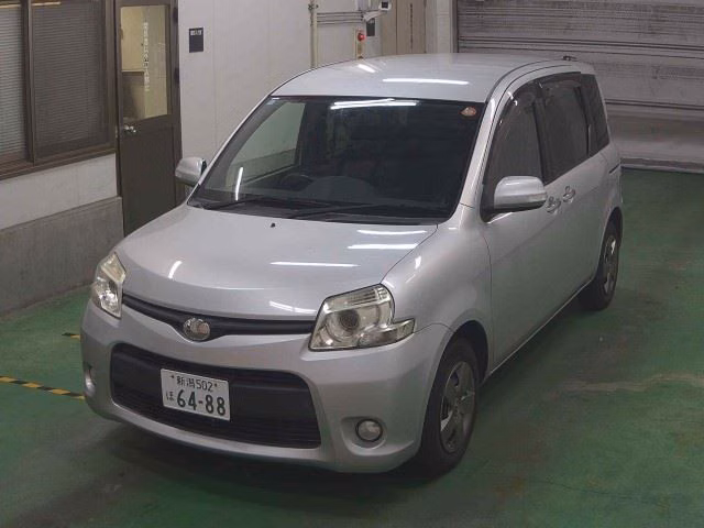 TOYOTA SIENTA
