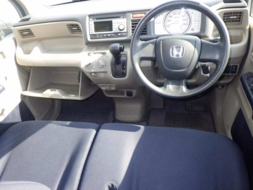 HONDA LIFE