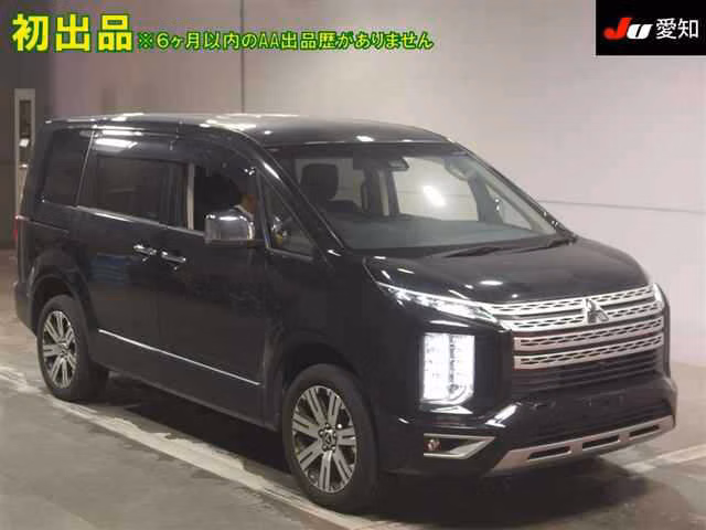 MITSUBISHI DELICA D:5