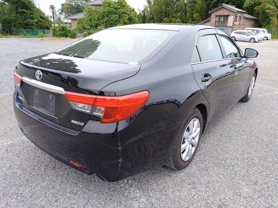 TOYOTA MARK X