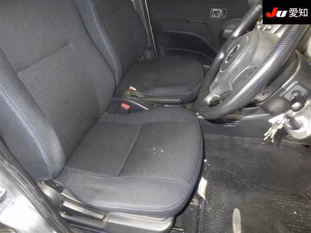DAIHATSU TERIOS KID