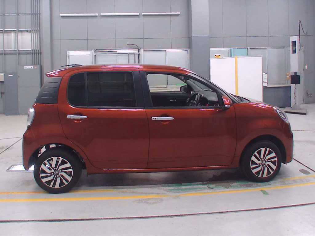 TOYOTA PASSO