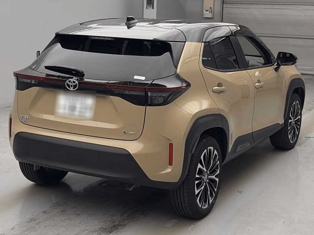TOYOTA YARIS CROSS