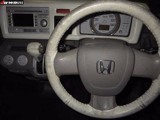 HONDA LIFE