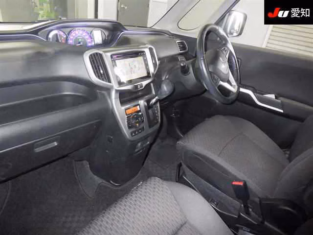MITSUBISHI DELICA D:2